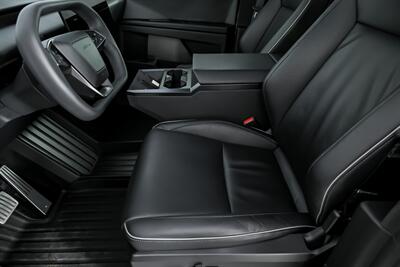 2024 Tesla Cybertruck -$30K MODS-FULL PAINT TO MATCH! - Photo 19 - Joliet, IL 60435