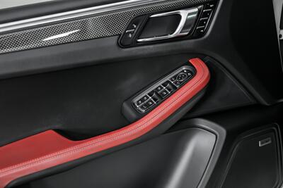 2018 Porsche Macan GTS   - Photo 18 - Joliet, IL 60435