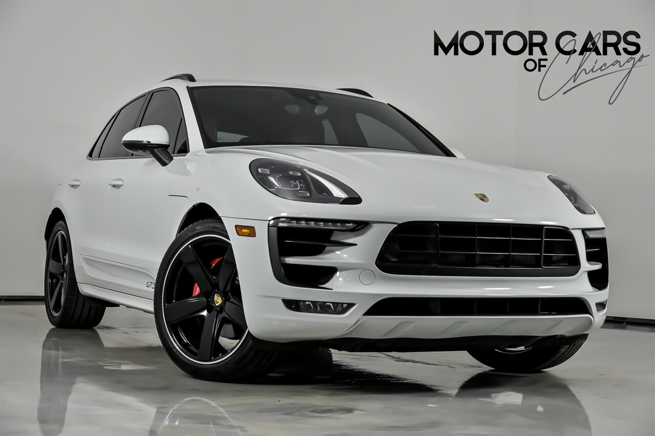 2018 Porsche Macan GTS   - Photo 1 - Joliet, IL 60435