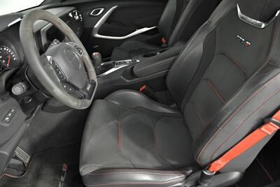 2018 Chevrolet Camaro ZL1 1LE   - Photo 23 - Joliet, IL 60435