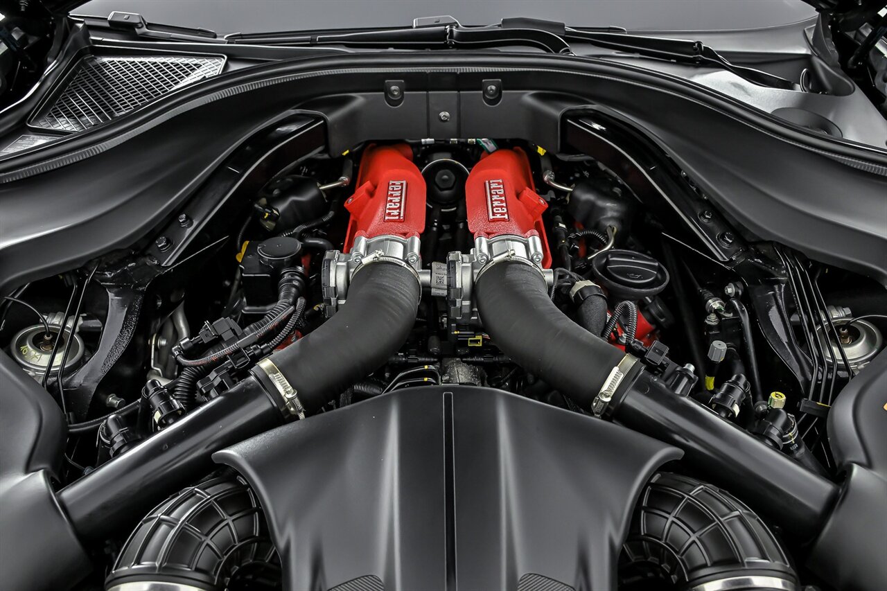 2021 Ferrari Roma Base - Photo 17