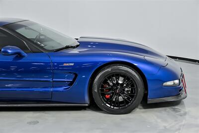 2003 Chevrolet Corvette Z06   - Photo 15 - Joliet, IL 60435