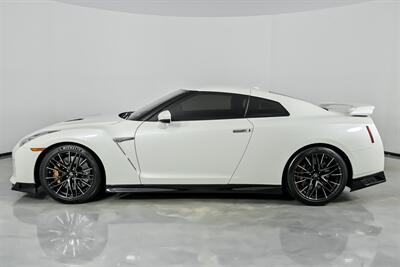 2021 Nissan GT-R Premium - Photo 8 - Joliet, IL 60435