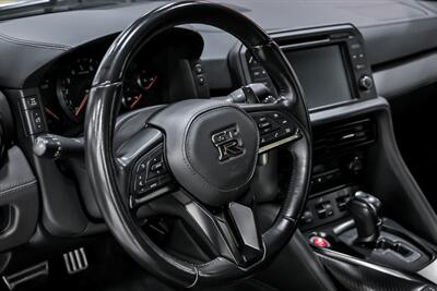 2021 Nissan GT-R Premium - Photo 24 - Joliet, IL 60435