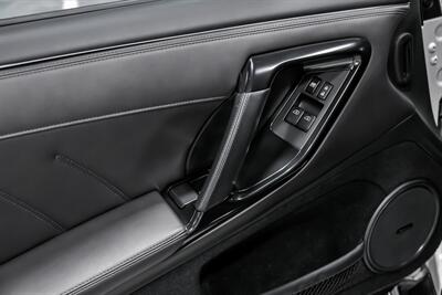 2021 Nissan GT-R Premium - Photo 18 - Joliet, IL 60435