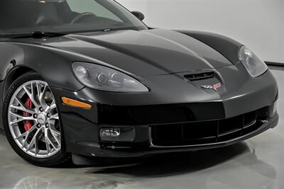 2007 Chevrolet Corvette Z06 - Photo 2 - Joliet, IL 60435