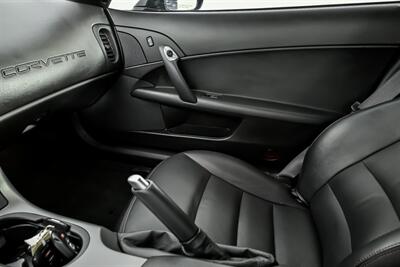 2007 Chevrolet Corvette Z06 - Photo 32 - Joliet, IL 60435