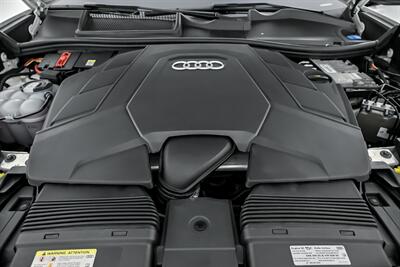 2021 Audi Q8 quattro Premium 55 TFSI   - Photo 17 - Joliet, IL 60435