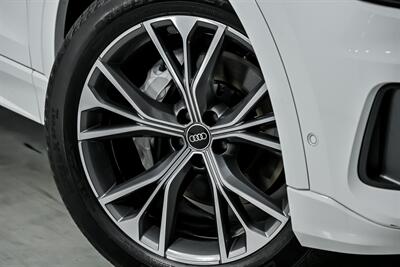 2021 Audi Q8 quattro Premium 55 TFSI   - Photo 4 - Joliet, IL 60435