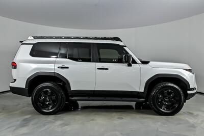 2025 Lexus GX 550 Overtrail   - Photo 14 - Joliet, IL 60435