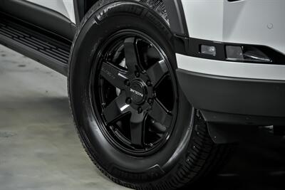 2025 Lexus GX 550 Overtrail   - Photo 4 - Joliet, IL 60435