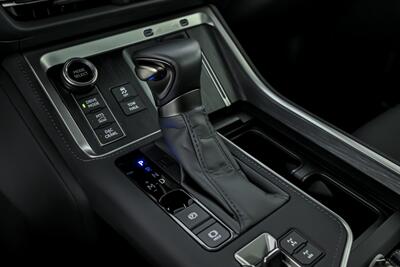 2025 Lexus GX 550 Overtrail   - Photo 33 - Joliet, IL 60435