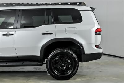 2025 Lexus GX 550 Overtrail   - Photo 9 - Joliet, IL 60435