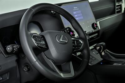 2025 Lexus GX 550 Overtrail   - Photo 24 - Joliet, IL 60435