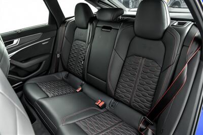 2022 Audi RS 6 Avant 4.0T quattro Avant-EXCLUSIVE PAINT-CCB'S - Photo 27 - Joliet, IL 60435