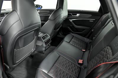 2022 Audi RS 6 Avant 4.0T quattro Avant-EXCLUSIVE PAINT-CCB'S - Photo 28 - Joliet, IL 60435