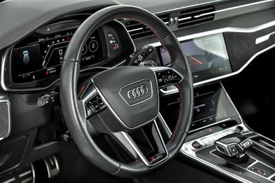 2022 Audi RS 6 Avant 4.0T quattro Avant-EXCLUSIVE PAINT-CCB'S - Photo 29 - Joliet, IL 60435