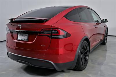 2022 Tesla Model X Plaid-RED ON WHITE-FULL SELF DRIVING   - Photo 12 - Joliet, IL 60435