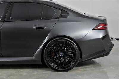 2026 BMW M5   - Photo 9 - Joliet, IL 60435