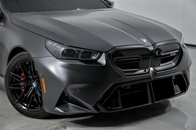 2026 BMW M5   - Photo 3 - Joliet, IL 60435