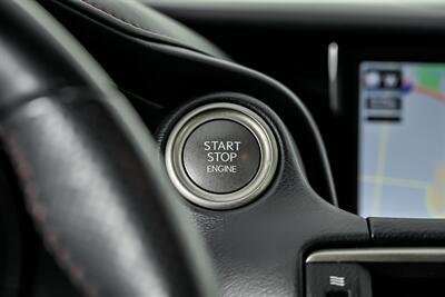 2019 Lexus IS 300   - Photo 32 - Joliet, IL 60435
