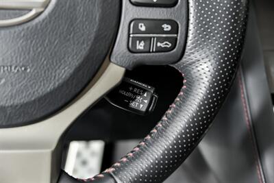 2019 Lexus IS 300   - Photo 31 - Joliet, IL 60435