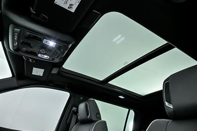 2022 Cadillac Escalade ESV Premium Luxury   - Photo 22 - Joliet, IL 60435