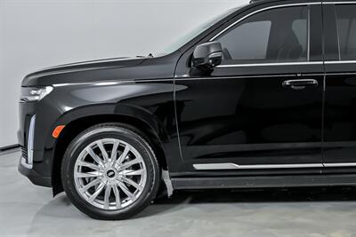 2022 Cadillac Escalade ESV Premium Luxury   - Photo 7 - Joliet, IL 60435