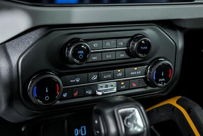 2022 Ford Bronco Base Advanced   - Photo 33 - Joliet, IL 60435