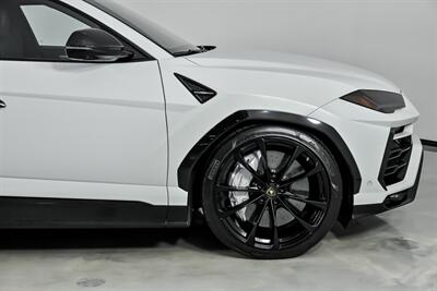 2020 Lamborghini Urus -FULL STEALTH PPF   - Photo 15 - Joliet, IL 60435