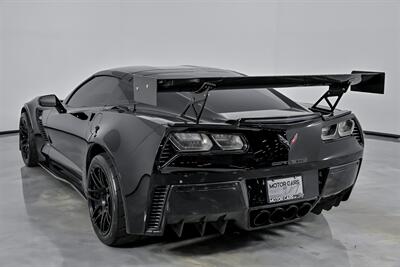 2015 Chevrolet Corvette Z06   - Photo 10 - Joliet, IL 60435