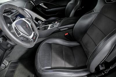 2015 Chevrolet Corvette Z06   - Photo 22 - Joliet, IL 60435