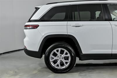 2022 Jeep Grand Cherokee Limited - Photo 13 - Joliet, IL 60435