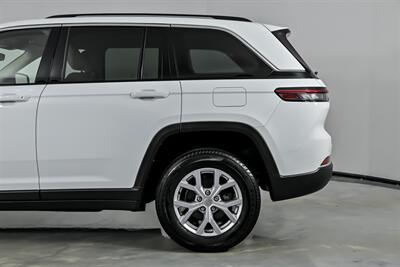 2022 Jeep Grand Cherokee Limited - Photo 9 - Joliet, IL 60435