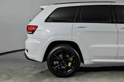 2021 Jeep Grand Cherokee Trackhawk   - Photo 13 - Joliet, IL 60435