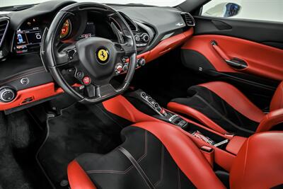 2018 Ferrari 488 Spider CARBON WHEEL & RACING SEATS   - Photo 26 - Joliet, IL 60435