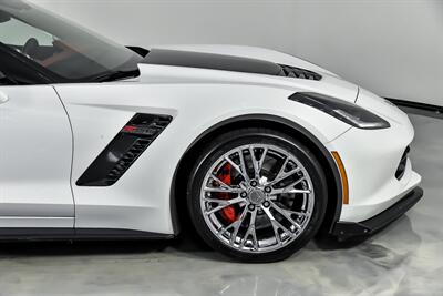 2017 Chevrolet Corvette Z06   - Photo 15 - Joliet, IL 60435