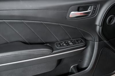 2020 Dodge Charger Scat Pack   - Photo 17 - Joliet, IL 60435