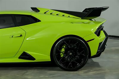 2023 Lamborghini Huracan STO-HUGE $398K MSRP-RARE PAINT! - Photo 9 - Joliet, IL 60435