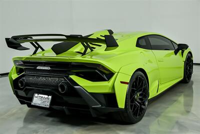 2023 Lamborghini Huracan STO-HUGE $398K MSRP-RARE PAINT! - Photo 12 - Joliet, IL 60435