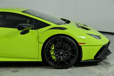 2023 Lamborghini Huracan STO-HUGE $398K MSRP-RARE PAINT! - Photo 15 - Joliet, IL 60435