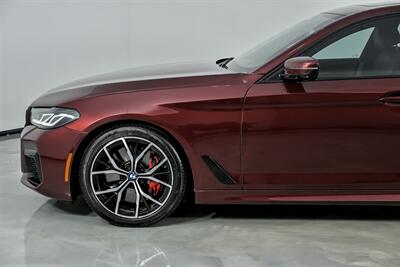 2022 BMW 5 Series M550i xDrive   - Photo 7 - Joliet, IL 60435
