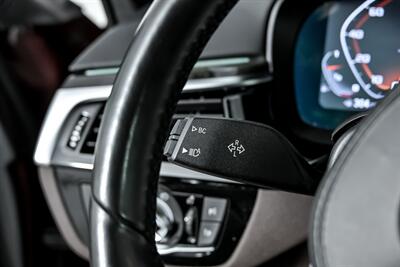 2022 BMW 5 Series M550i xDrive   - Photo 30 - Joliet, IL 60435
