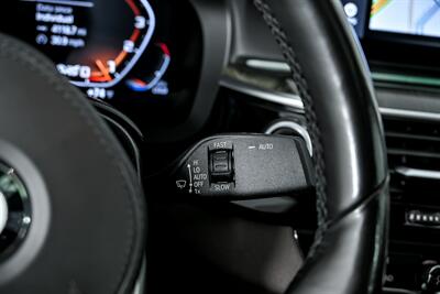2022 BMW 5 Series M550i xDrive   - Photo 31 - Joliet, IL 60435