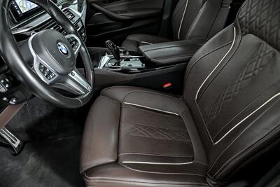 2022 BMW 5 Series M550i xDrive   - Photo 22 - Joliet, IL 60435
