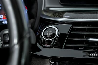 2022 BMW 5 Series M550i xDrive   - Photo 32 - Joliet, IL 60435