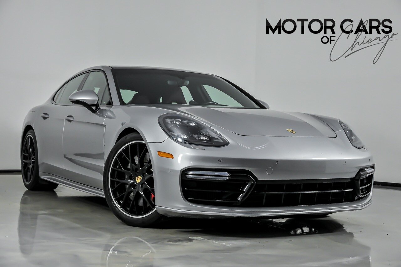 2019 Porsche Panamera Turbo's photo