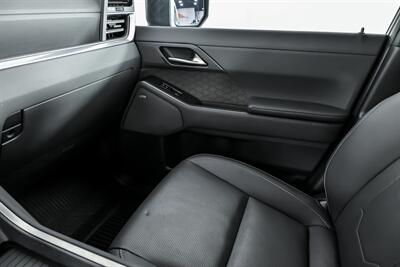 2024 Lexus GX 550 Luxury+   - Photo 37 - Joliet, IL 60435