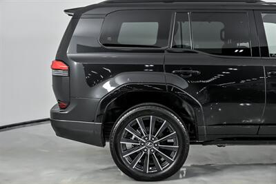 2024 Lexus GX 550 Luxury+   - Photo 13 - Joliet, IL 60435