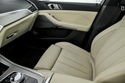 2021 BMW X5 M50i xDrive   - Photo 39 - Joliet, IL 60435